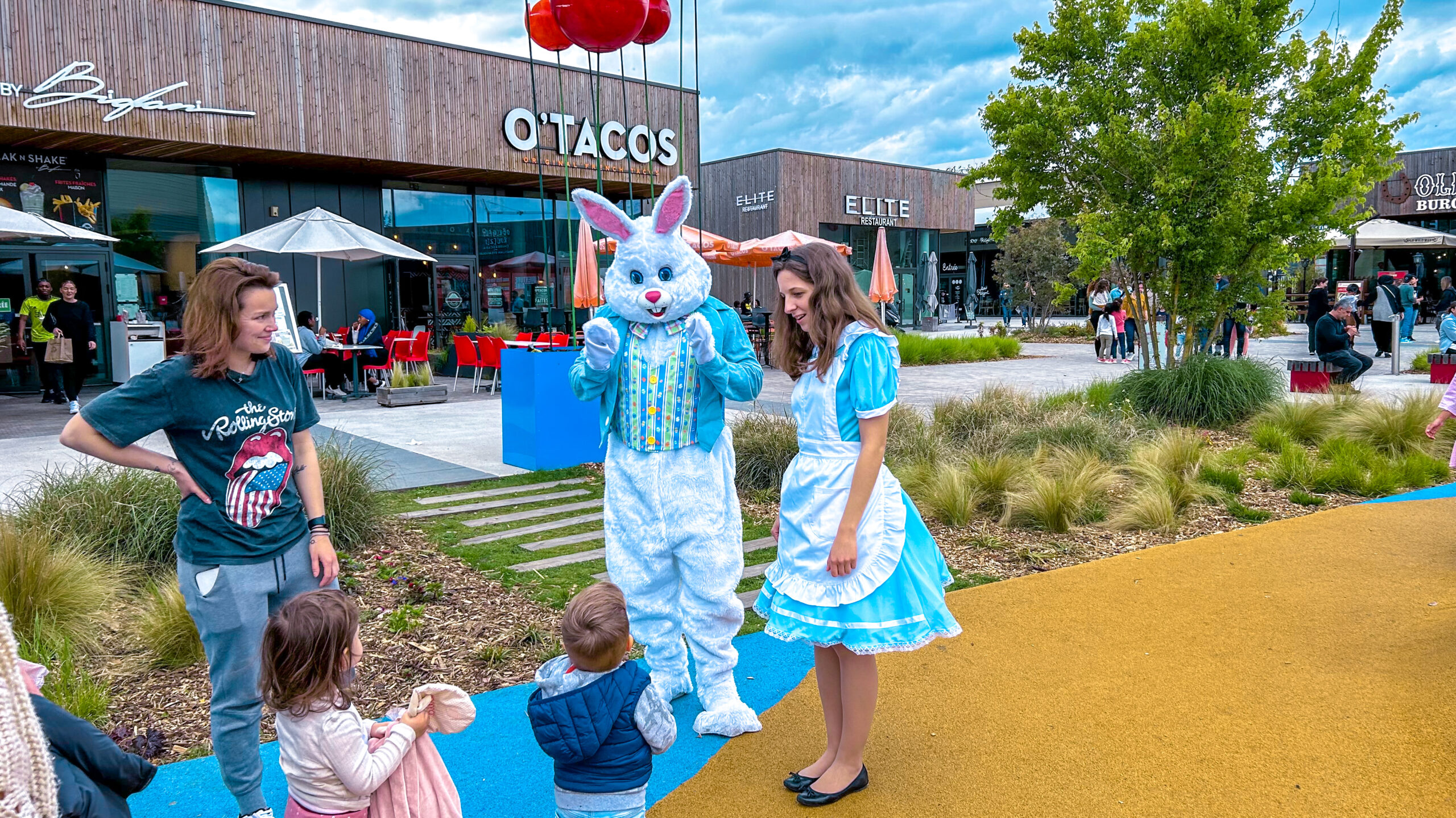 Mascotte Lapin de Pâques Sing N' Groove